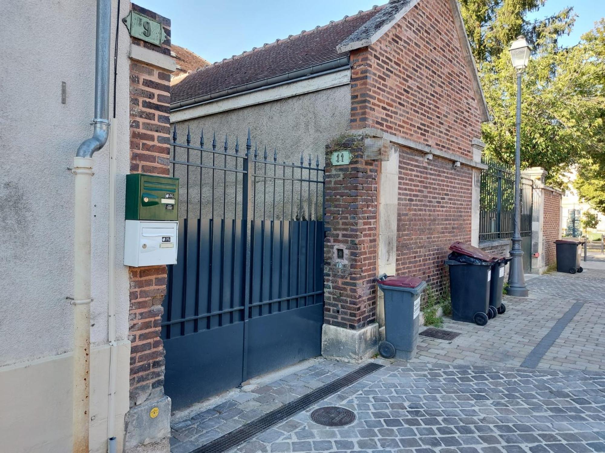 Villa Le Cordelier - Jardin En Plein Centre - Quais De Seine Troyes Exterior foto